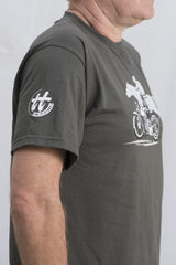 Men’s light graphite T-shirt featuring a 1932 Harley/Horse Race